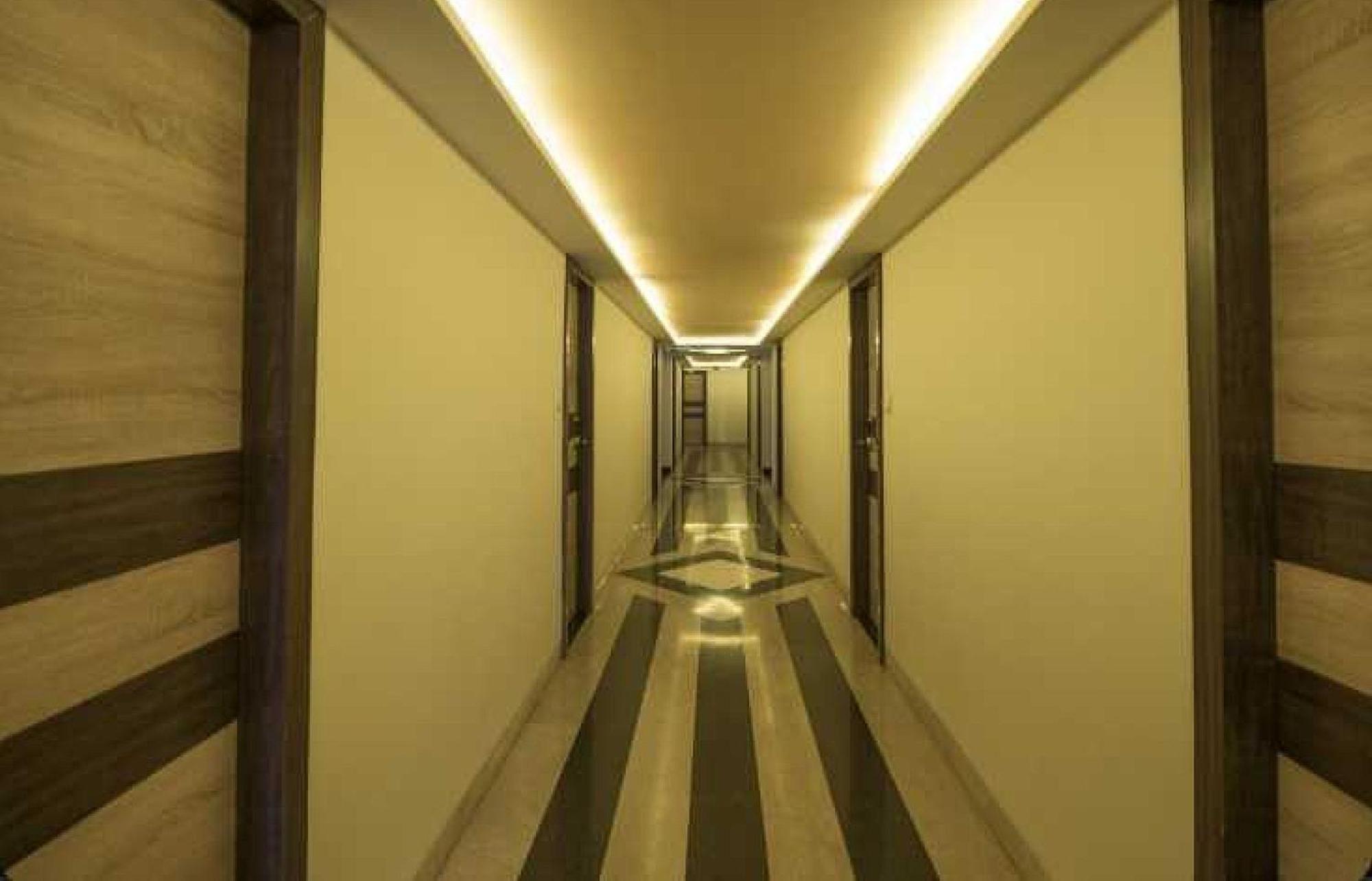 Palette Hotel Nisarga By Sunday Bhopal Eksteriør billede